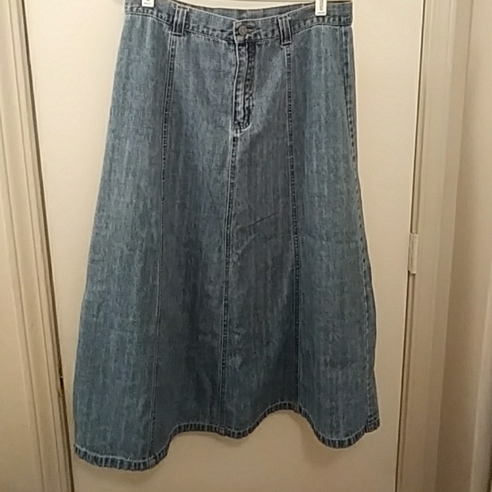 Bill Blass vintage full skirt.